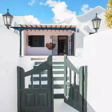 Ramirez Villa Tias